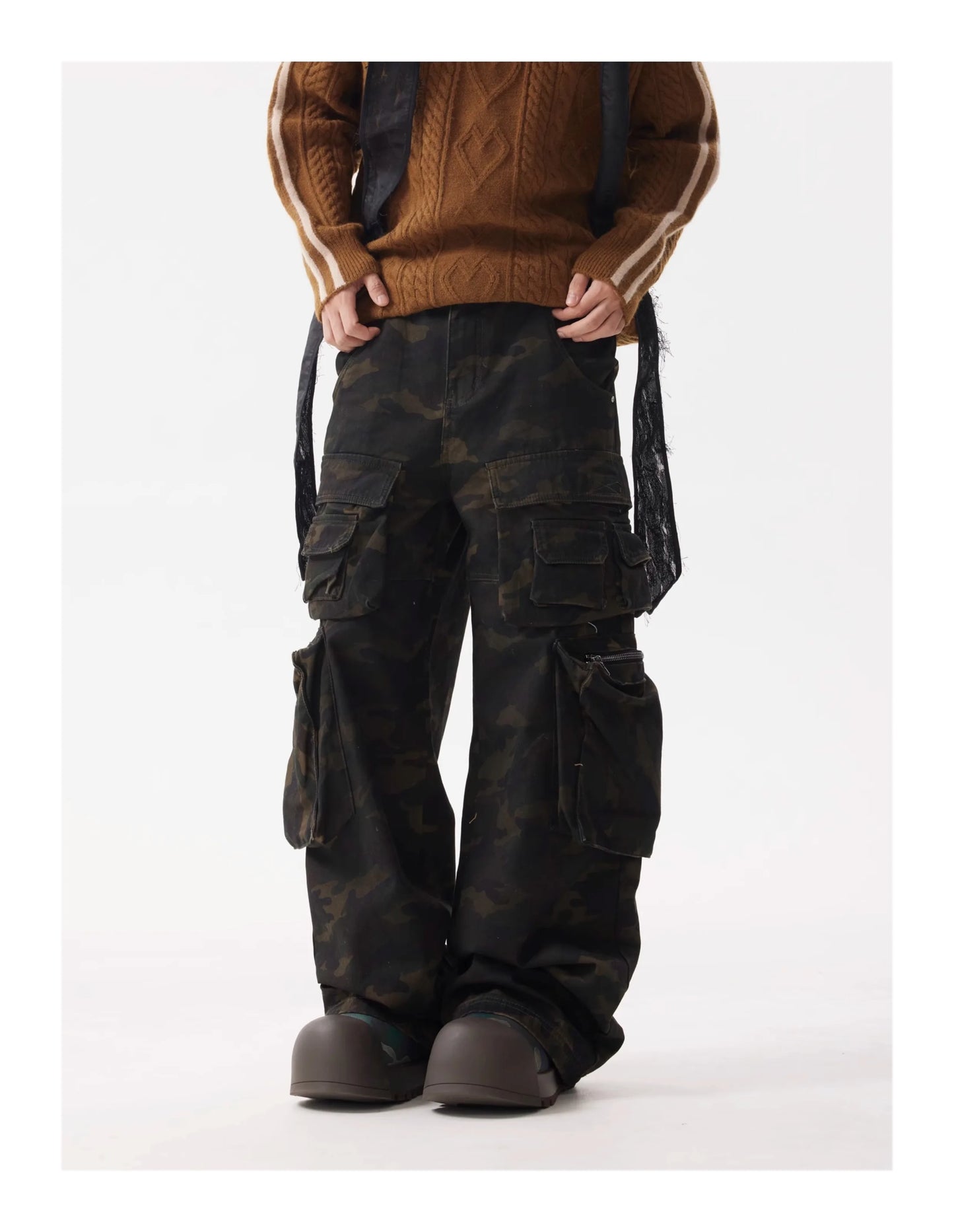 Menswear Multi-Pocket Gunmetal Work Pants Functional Style Denim Casual Long Pants Loose Straight Wide Leg Pants 28W5359